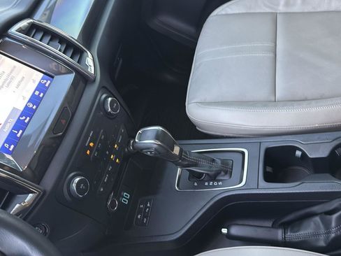 Used 2019 Ford Ranger Lariat w/ Equipment Group 501A Mid image 21