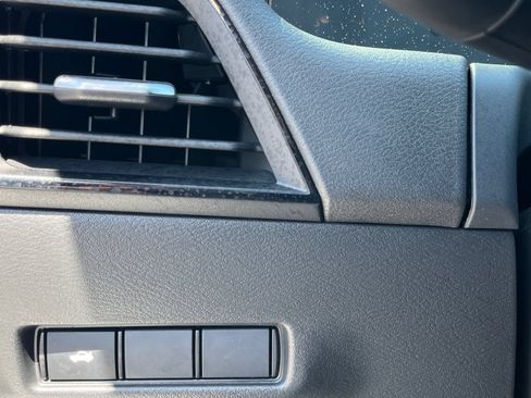 New 2027 Nissan Sentra SV w/ Floor Mat Package FWD image 29