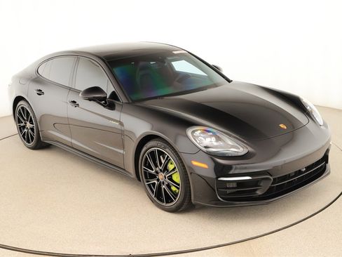 Used 2021 Porsche Panamera 4S image 35