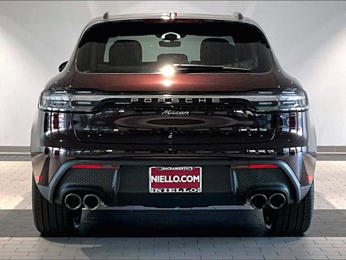 New 2026 Porsche Macan image 6