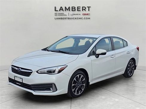 Used 2020 Subaru Impreza 2.0i Limited image 1