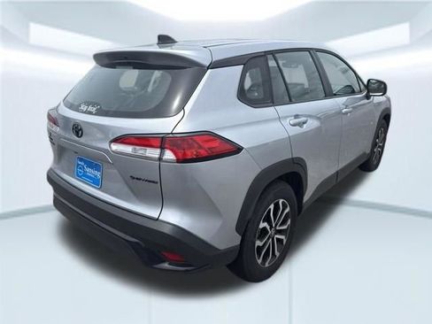 Used 2025 Toyota Corolla Cross AWD Hybrid image 6