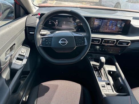 New 2026 Nissan Sentra SR FWD image 7