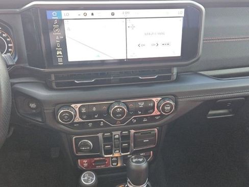 Used 2024 Jeep Wrangler Unlimited Rubicon 392 image 8