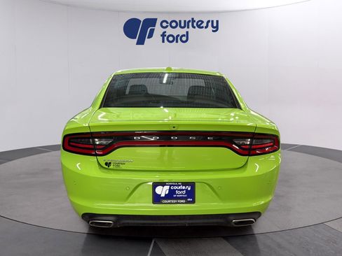 Used 2023 Dodge Charger SXT RWD image 6