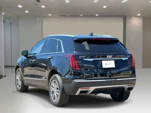 Certified 2023 Cadillac XT5 Premium Luxury AWD/4WD image 3