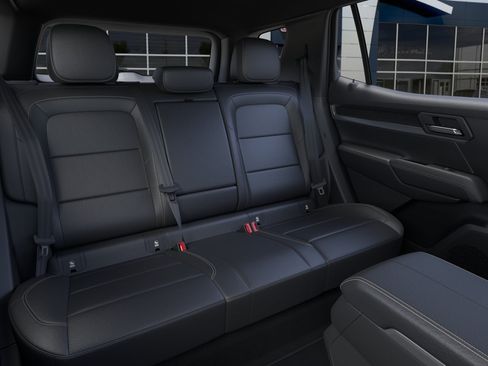 New 2027 GMC Terrain Elevation w/ Elevation Premium Package AWD/4WD image 17