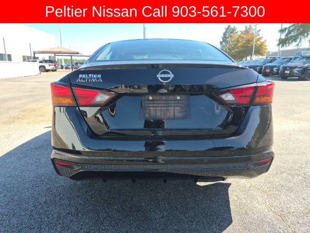 Used 2024 Nissan Altima 2.5 S FWD image 4