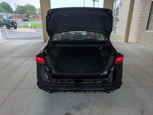 Used 2026 Nissan Altima 2.5 SR FWD image 15