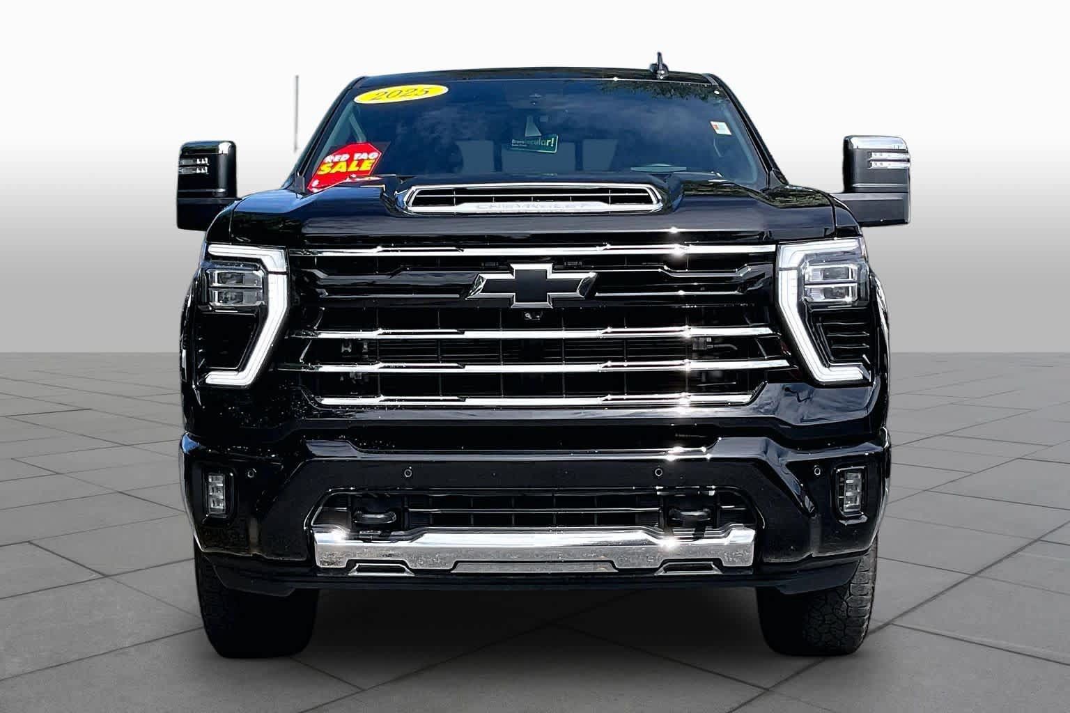 Certified 2025 Chevrolet Silverado 2500 LTZ w/ Z71 Chrome Sport Edition AWD/4WD image 4