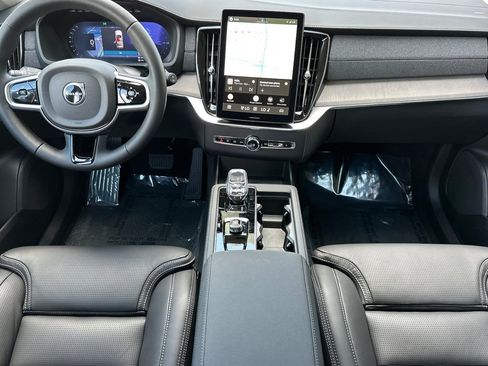 New 2026 Volvo XC90 T8 Ultra w/ Lounge Package AWD/4WD image 12
