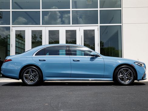 Used 2026 Mercedes-Benz S 580e 4MATIC Sedan image 20