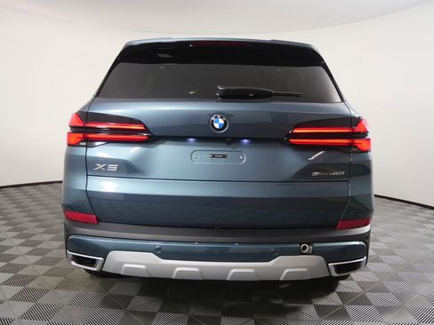 New 2026 BMW X5 sDrive40i w/ Executive Package RWD image 4