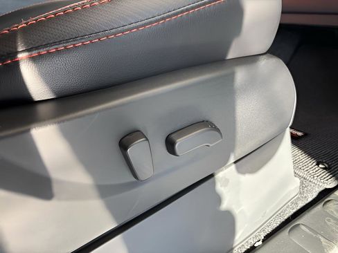 New 2025 Nissan Frontier PRO-4X w/ Pro Premium Package image 17