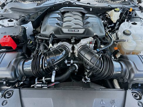 Used 2024 Ford Mustang GT Premium RWD image 32