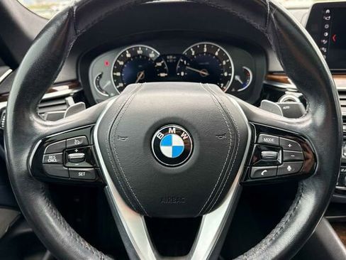 Used 2018 BMW 540i image 23