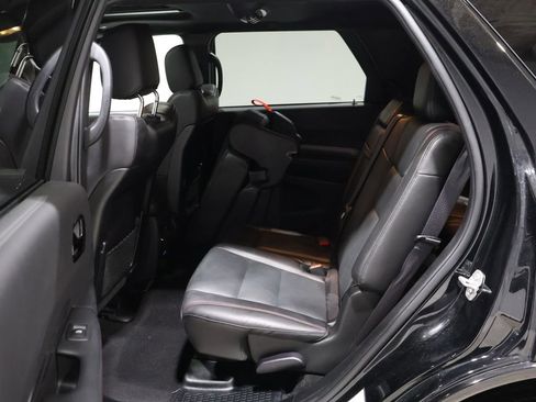 Used 2025 Dodge Durango GT image 19
