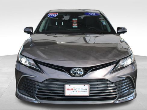 Used 2024 Toyota Camry LE FWD image 8
