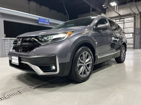 Used 2020 Honda CR-V Touring image 3