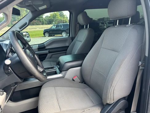 Used 2017 Ford F150 XLT AWD/4WD image 12