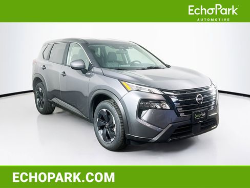 Used 2025 Nissan Rogue SV AWD/4WD image 1