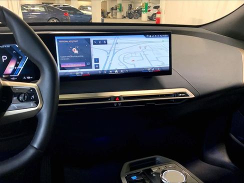 Used 2024 BMW iX xDrive50 w/ Sport Package image 6