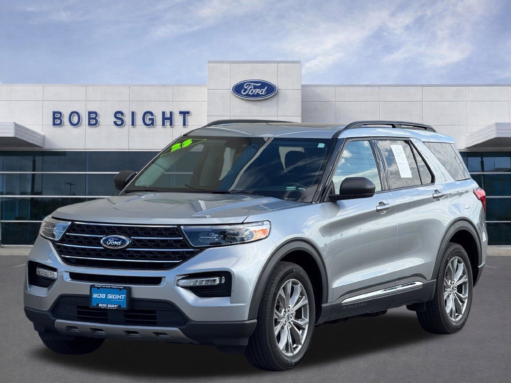 Used 2023 Ford Explorer XLT w/ Equipment Group 202A AWD/4WD image 37