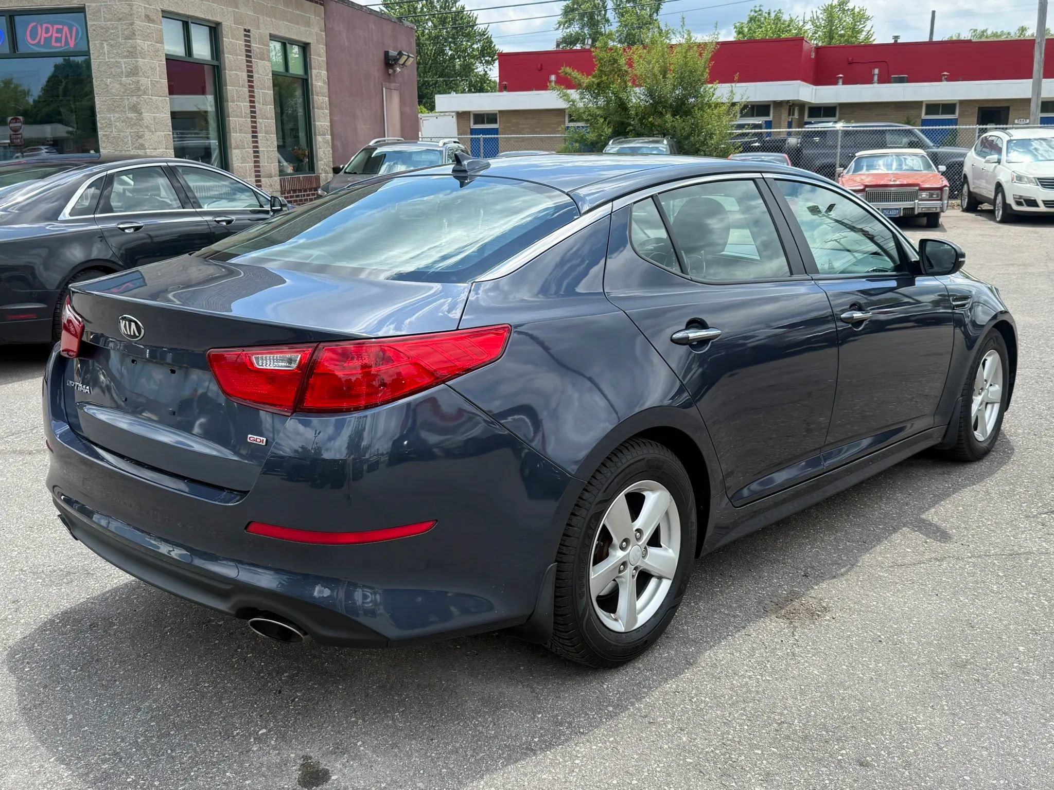 Used 2015 Kia Optima LX FWD image 5