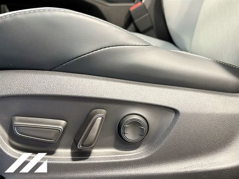 New 2026 Subaru Solterra Premium image 19