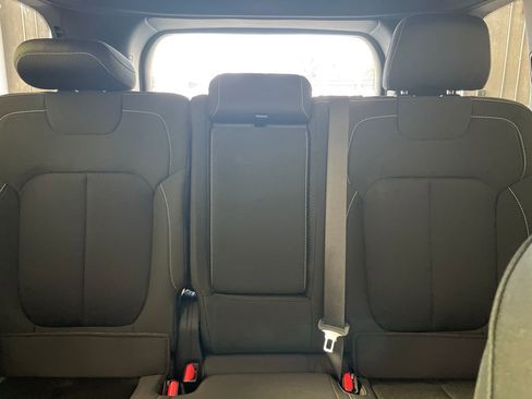 New 2025 Jeep Grand Cherokee Laredo X w/ Luxury Tech Group I image 30