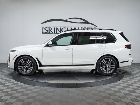 Certified 2024 BMW X7 xDrive40i w/ M Sport Package image 8