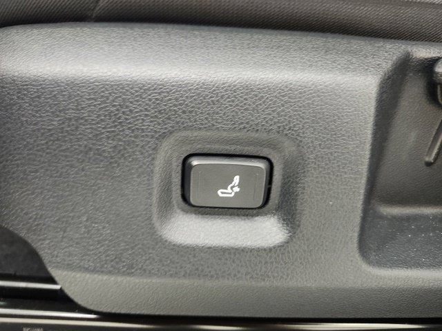 Certified 2026 Toyota Tacoma SR RWD image 13