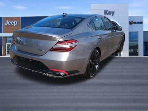 Used 2023 Genesis G70 3.3T w/ Sport Prestige Package image 5