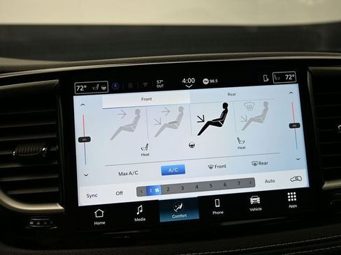New 2026 Chrysler Pacifica Select FWD image 24