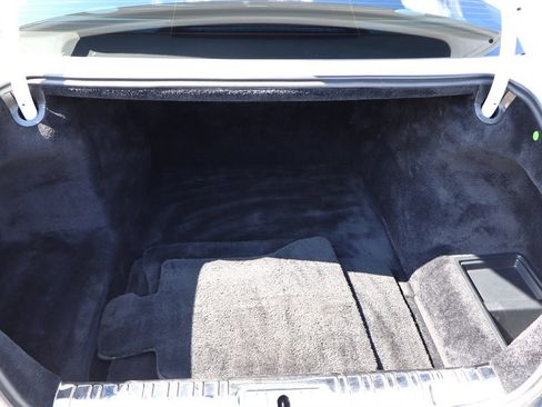 Used 2011 Rolls-Royce Ghost RWD image 67