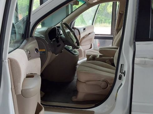Used 2008 Kia Sedona LX FWD image 13