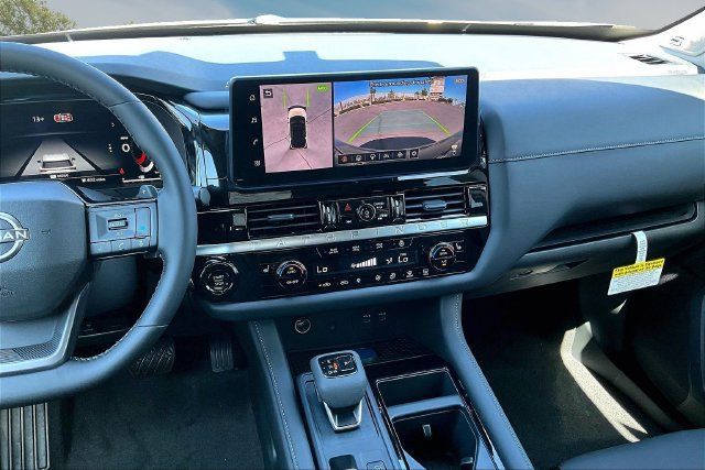 New 2026 Nissan Pathfinder SL w/ SL Premium Package FWD image 6