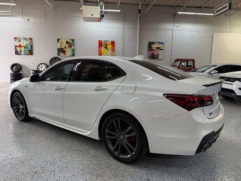 Used 2020 Acura TLX V6 SH-AWD w/ Advance Package image 3
