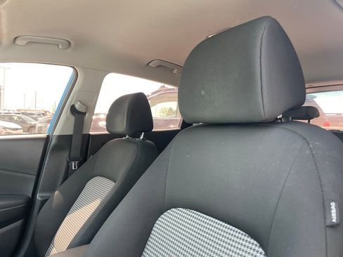 Used 2020 Hyundai Kona SE image 8