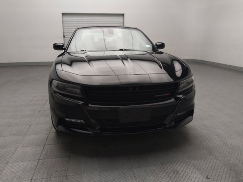 Used 2019 Dodge Charger SXT AWD/4WD image 14