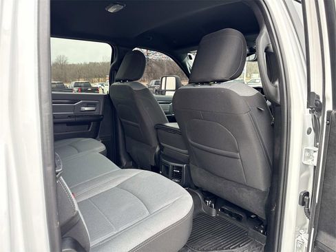 Used 2023 RAM 2500 Big Horn w/ Level 1 Equipment Group image 25