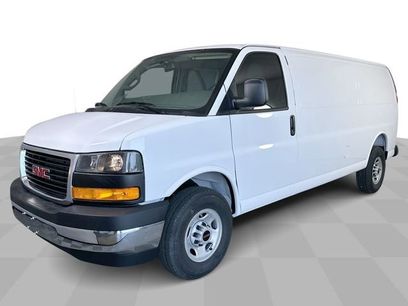 New 2026 GMC Savana 3500 Extended w/ Driver Convenience Package