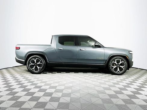 Used 2022 Rivian R1T Adventure image 8