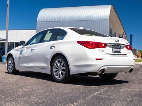 Used 2015 INFINITI Q50 Premium w/ Navigation Package AWD/4WD image 9