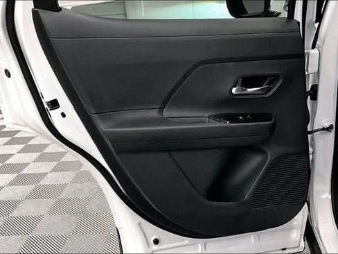 New 2026 Nissan Kicks SV w/ Cold Weather Package AWD/4WD image 33