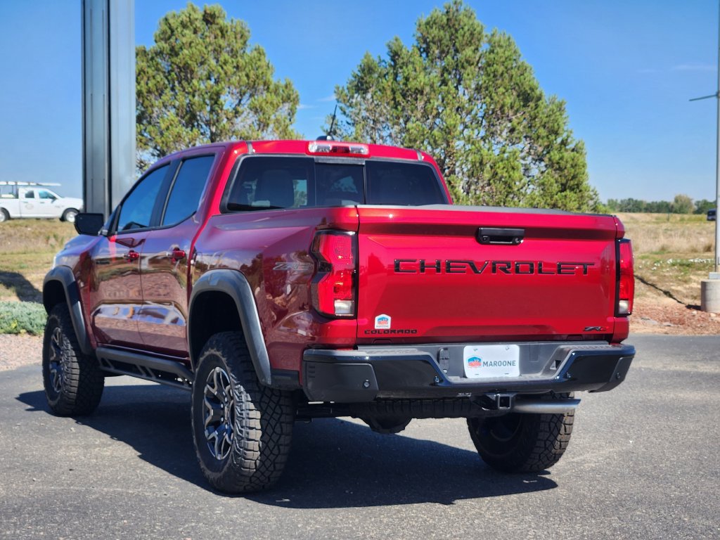 New 2026 Chevrolet Colorado ZR2 w/ Technology Package AWD/4WD image 2