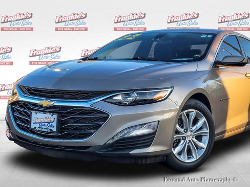 Used 2022 Chevrolet Malibu LT image 2