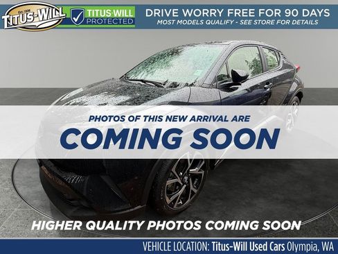 Used 2019 Toyota C-HR XLE FWD image 2
