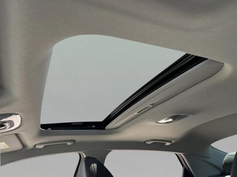New 2026 Hyundai Elantra Limited FWD image 25