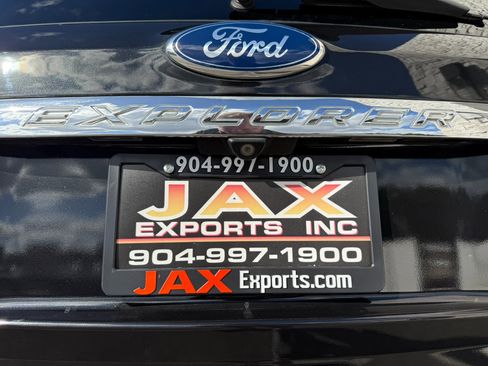 Used 2015 Ford Explorer Limited image 6